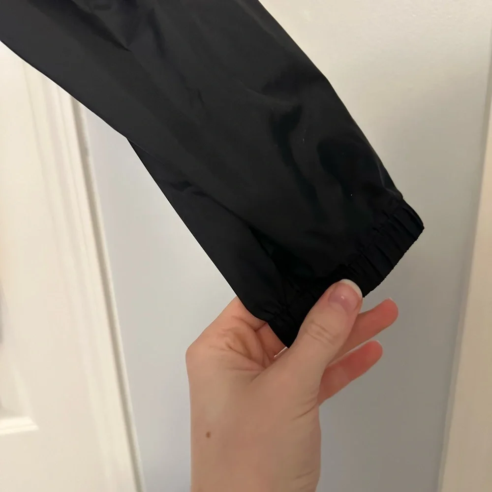 COPY - Columbia Black Rain Jacket